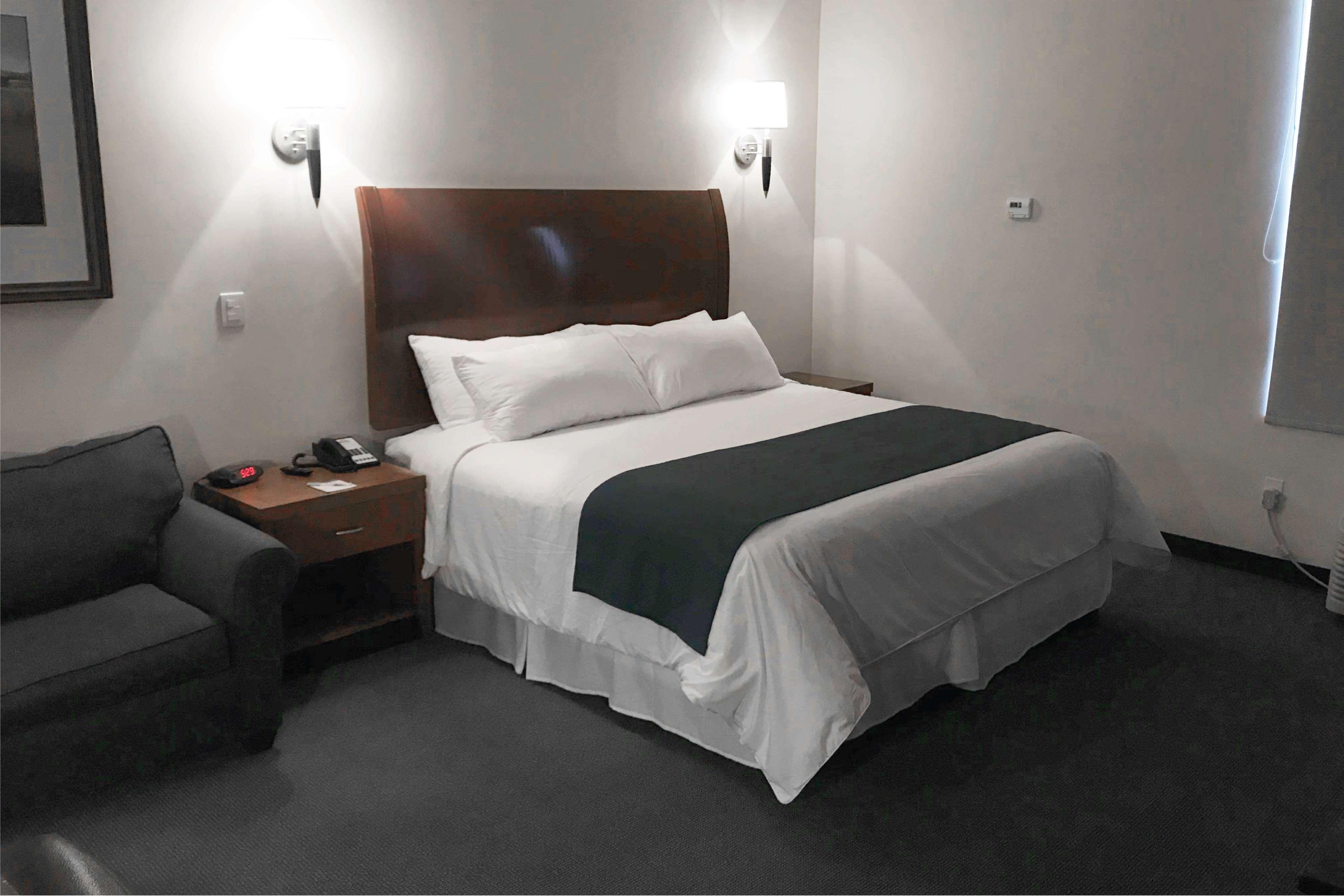 Days Inn By Wyndham Piedras Negras Exterior foto